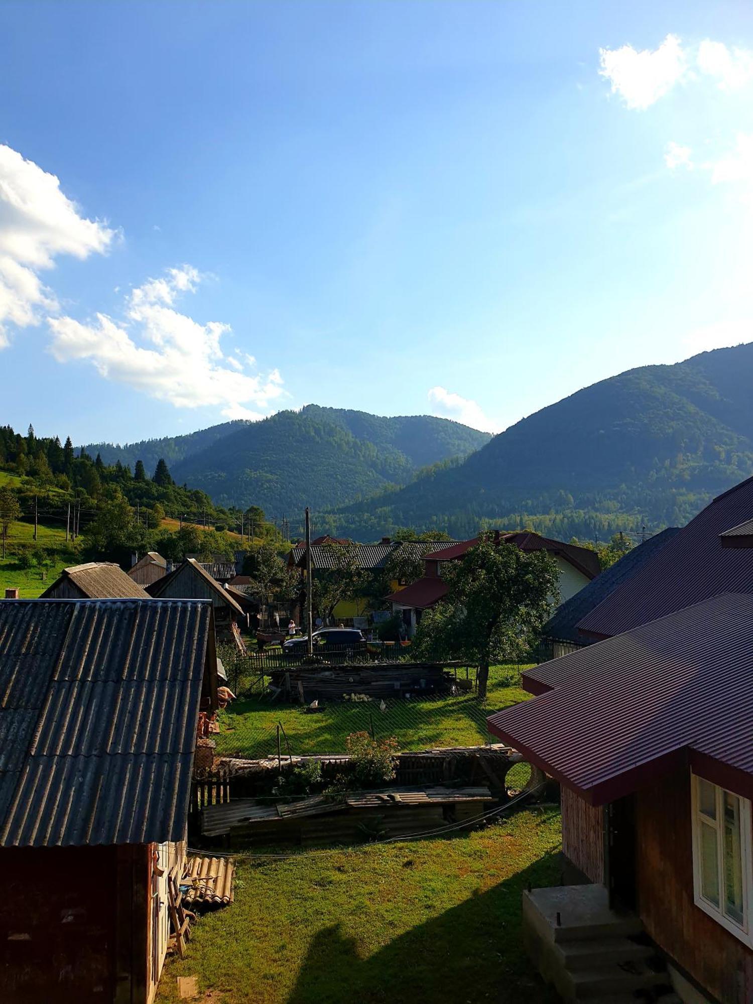 Vila Дім Tukhlya Exteriér fotografie